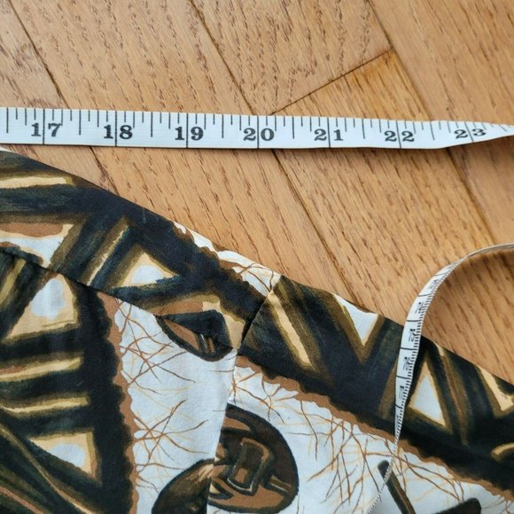 Vintage Hawaiian Aztec Tiki button up - Picture 7 of 9